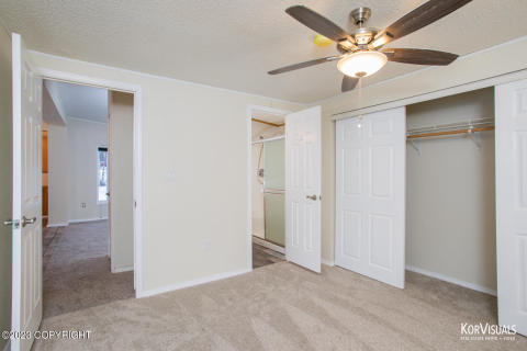 4400 Captain Cook-11