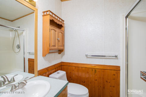 4400 Captain Cook-12