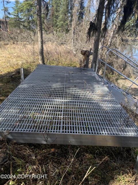 Stariway Platform