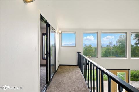 084-IMG_3970_with_clouds