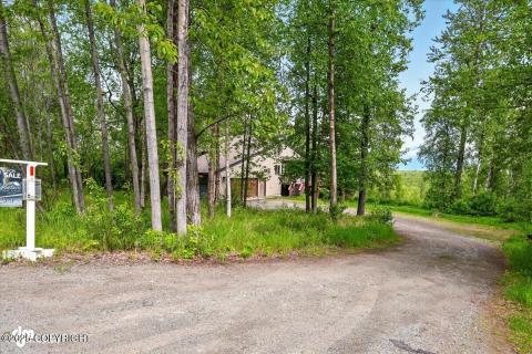 117-IMG_4144_with_clouds