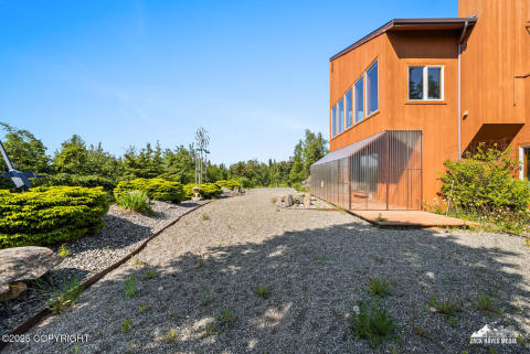 074-11411snowlinedr_ZHM_074 074-11411snowlinedr_ZHM_074