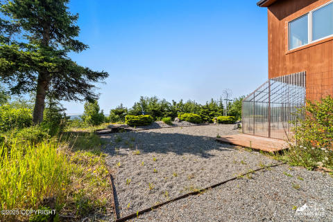 077-11411snowlinedr_ZHM_077 077-11411snowlinedr_ZHM_077