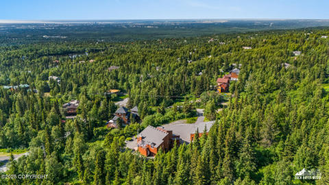 108-11411snowlinedrdrone_ZHM_024 108-11411snowlinedrdrone_ZHM_024