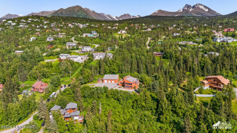 114-11411snowlinedrdrone_ZHM_030 114-11411snowlinedrdrone_ZHM_030