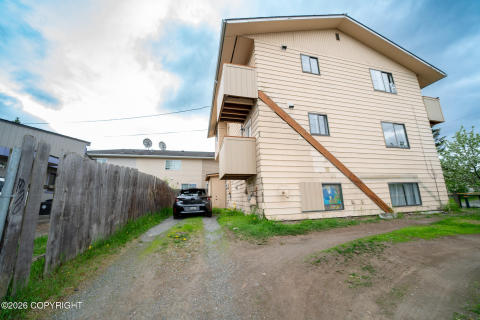 241 Park St - outside -36