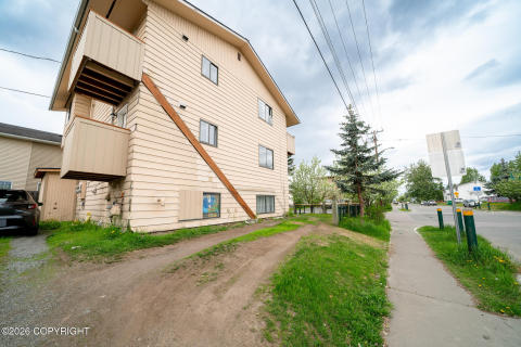 241 Park St - outside -37