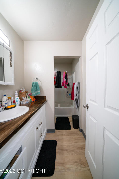 241 Park St - Unit B-22