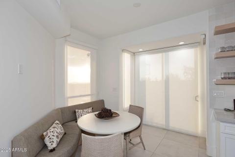 Breakfast Nook