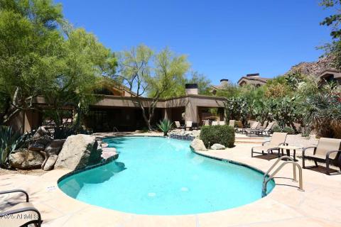 Ballantrae Ridge-Community Pool-Spa