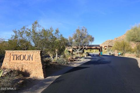 Troon-Guard Gated Entrance