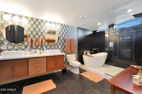 Master Bathroom Dual Sink Vanity