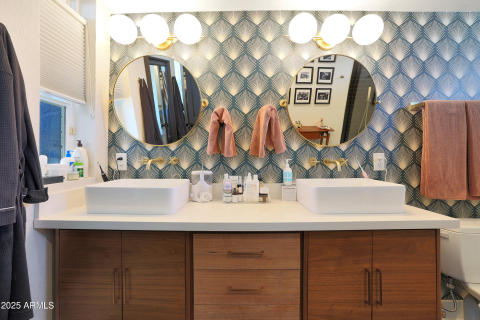 Master Bath Dual Vanity