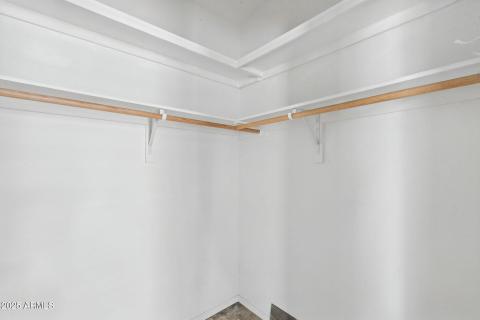 34-web-or-mls-Apache-34