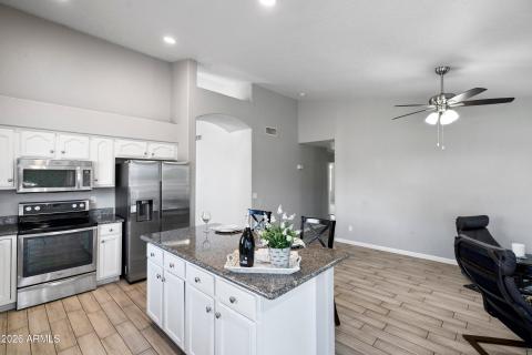 Kitchen 5