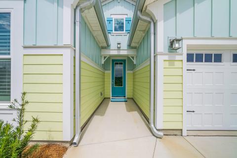 5-web-or-mls-9441 Escape Ave-11