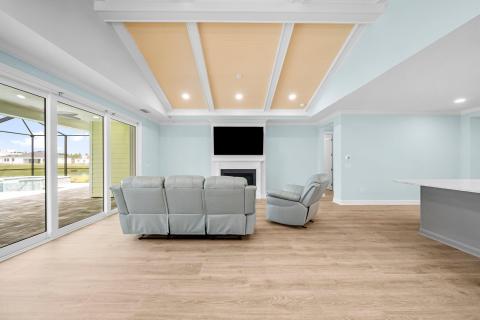 16-web-or-mls-9441 Escape Ave-27