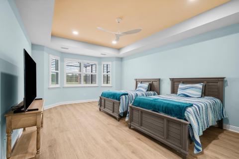 20-web-or-mls-9441 Escape Ave-29