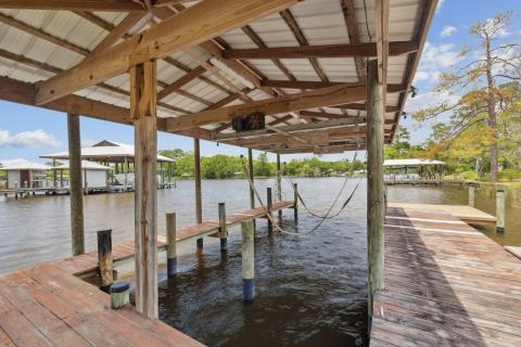 Array_458BayouCir-85