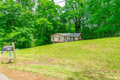 616 Pine Oaks Drive HD-9