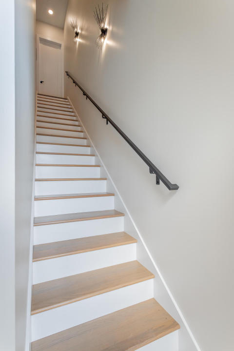 1859 Xeta Way HD-25