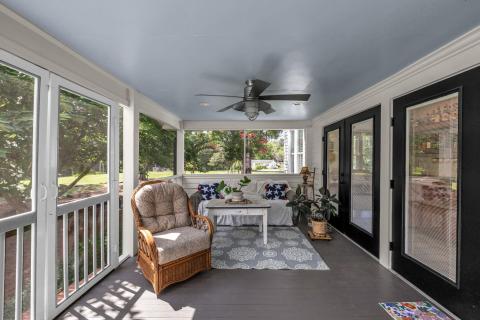 Screened In Porch