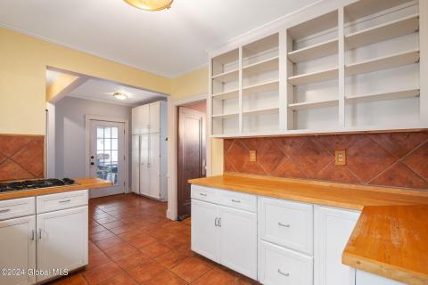 15-1162ArdsleyRd_15