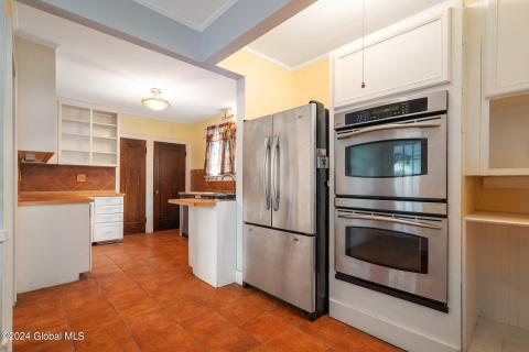 18-1162ArdsleyRd_18