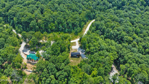 dji_0742-dji_0744