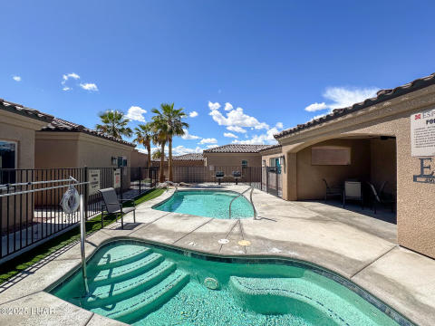 490LakeHavasuAve-21