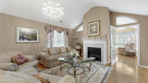 10223 Pine Glen Cir-5 10223 Pine Glen Cir-5