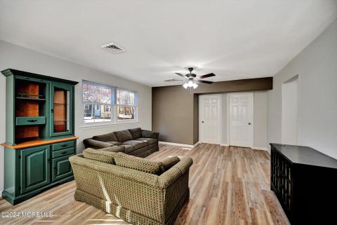 12-Living Room