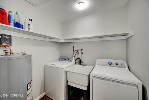20-Laundry Room