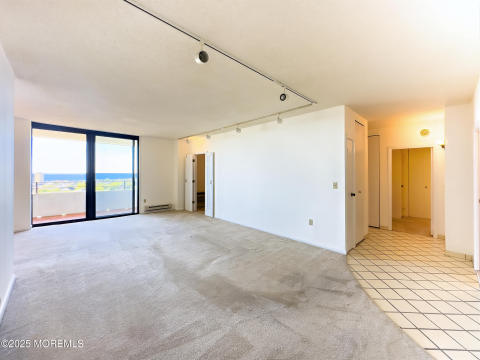 Living rm II