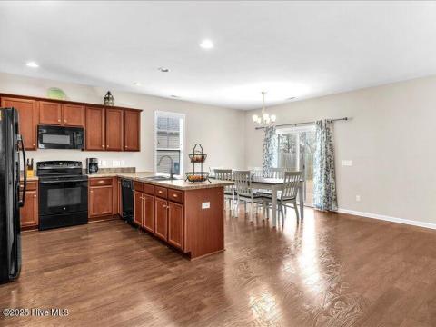 16-Final 511 Albemarle Rd ILMRJREM-6098