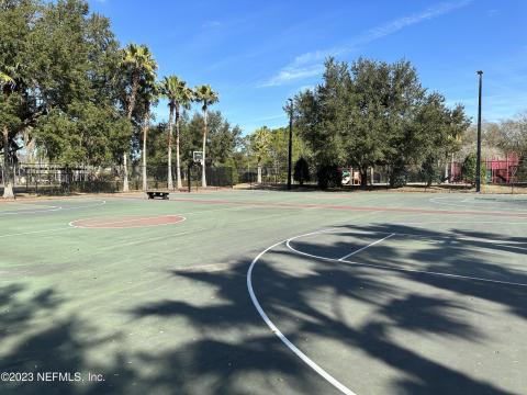 Oakleaf Basketball Courts