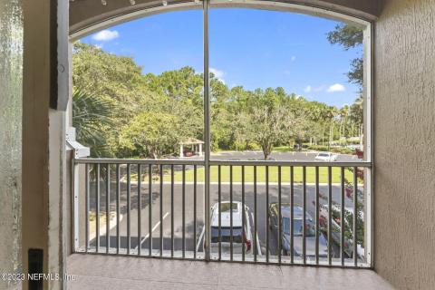 Balcony View fr Family Room