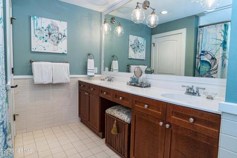 Double Vanity