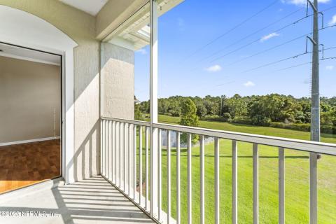 Screened Balcony