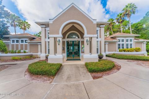 Clubhouse Entry