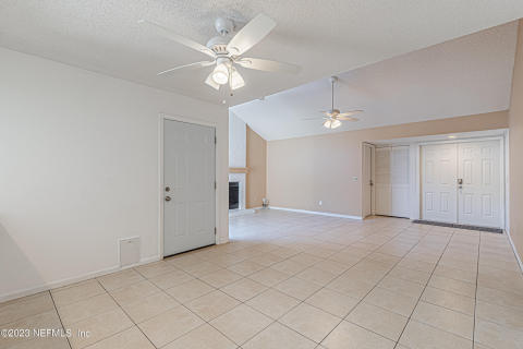 2421 Brittany Court (13) 2421 Brittany Court (13)