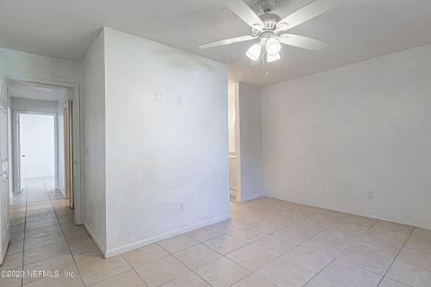 2421 Brittany Court (25) 2421 Brittany Court (25)