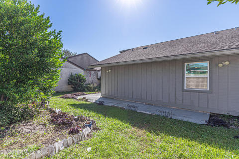 2421 Brittany Court (33) 2421 Brittany Court (33)