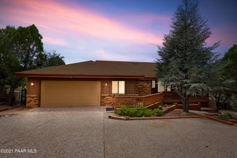 Your home in the Pines!