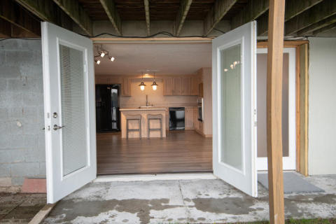 61216 N Main Jones  038