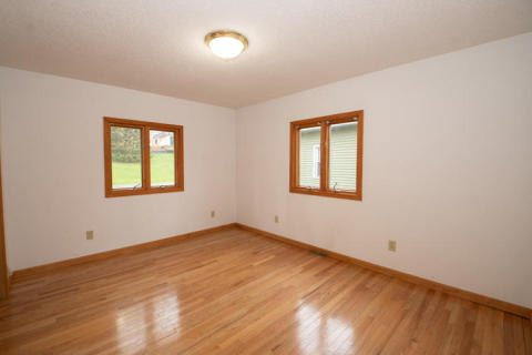 61216 N Main Jones  Bedroom 1