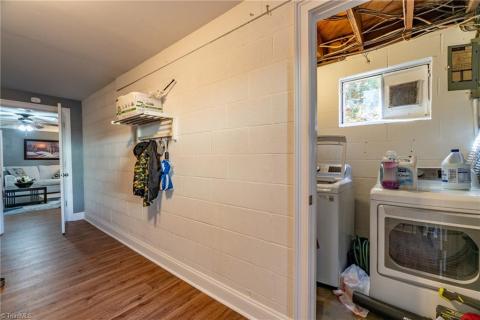 Mudroom/ laundry /utility area