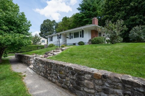 Listing picture 2