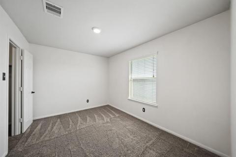 Upstairs Bedroom #2