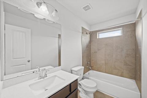 Upstairs Bath 3rd